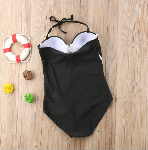 One-piece Seam Line Swimsuit (Black/White)