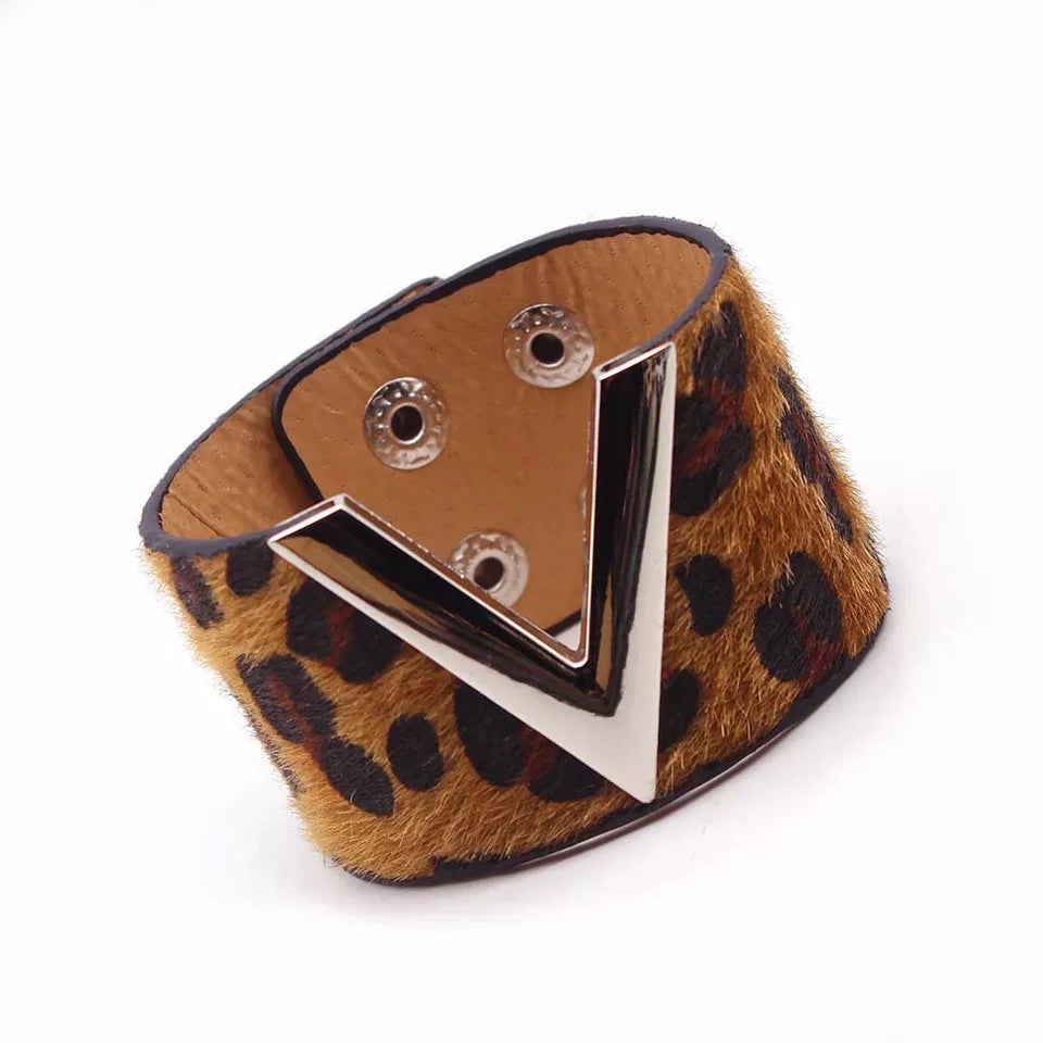 Woman's Wide Animal Print "V" Designer Inspired Bracelet (Multiple Styles/Colors)